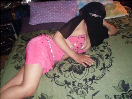 Hot Arab Girls Amateur Porn Videos  image