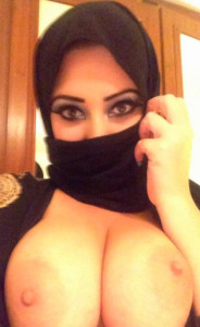 amateur big boobs arab woman